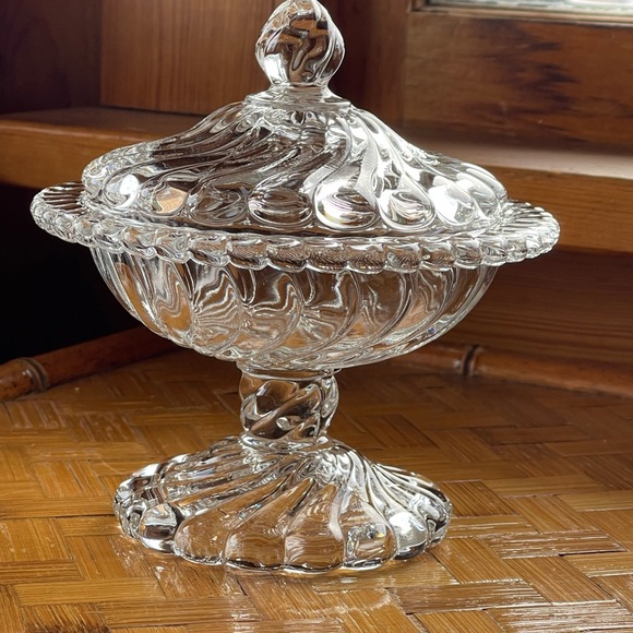 Vintage Fostoria Colony Crystal swirl candy dish mid century modern collectible - Picture 8 of 8